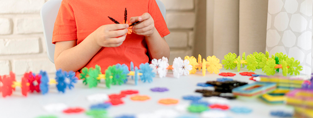 3 Yaş İçin Eğitici Oyuncak Önerisi: Çocuklar Hangi Oyunlarla Daha İyi Öğrenir? 3 Yaş İçin Eğitici Oyuncak Önerisi: Çocuklar Hangi Oyunlarla Daha İyi Öğrenir?