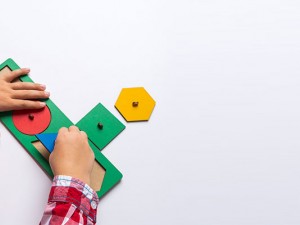 Bul-Tak Puzzle’lar Çocuklarda El-Göz Koordinasyonunu Nasıl Geliştirir? Bul-Tak Puzzle’lar Çocuklarda El-Göz Koordinasyonunu Nasıl Geliştirir?