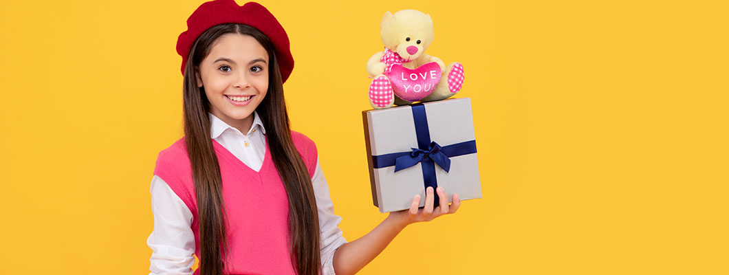 Oyuncak Seçiminde Güvenlik Unsurları: Kristal Puzzle ve Şeffaf Plastik Oyuncaklarda Nelere Dikkat Edilmeli?