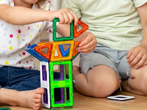 Çocuklar İçin Manyetik Oyuncaklar Ne İşe Yarar? Gerçekten Geliştirir mi?