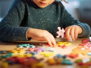 Çocuğum Puzzle Yapmayı Sevmiyor, Nasıl Alıştırabilirim?