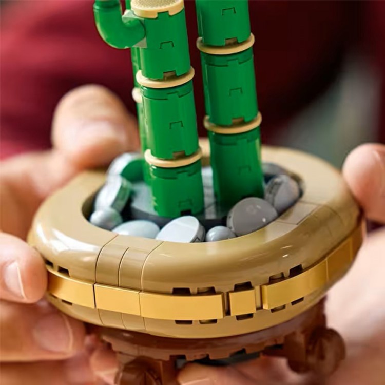 LEGO Botanicals Şans Bambusu 10344 Dekoratif Bitki Yapım Seti
